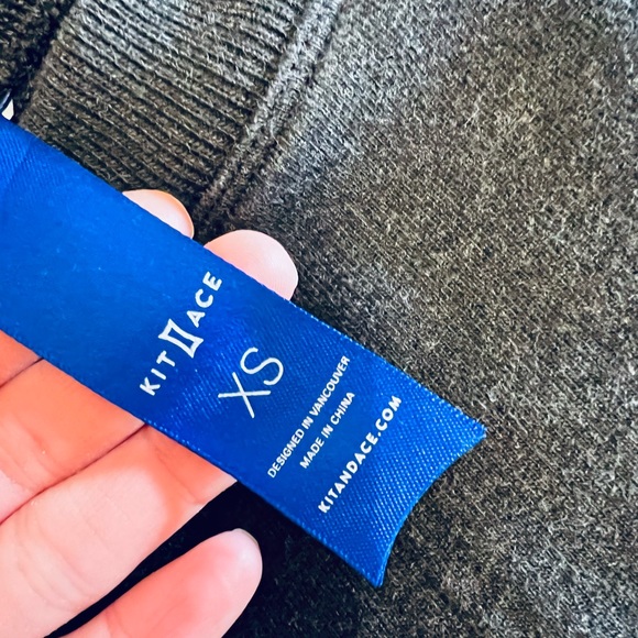 Kit and Ace Pacific Coast Sweater Dress Heather Charcoal. Excellent condition XS - Picture 9 of 11